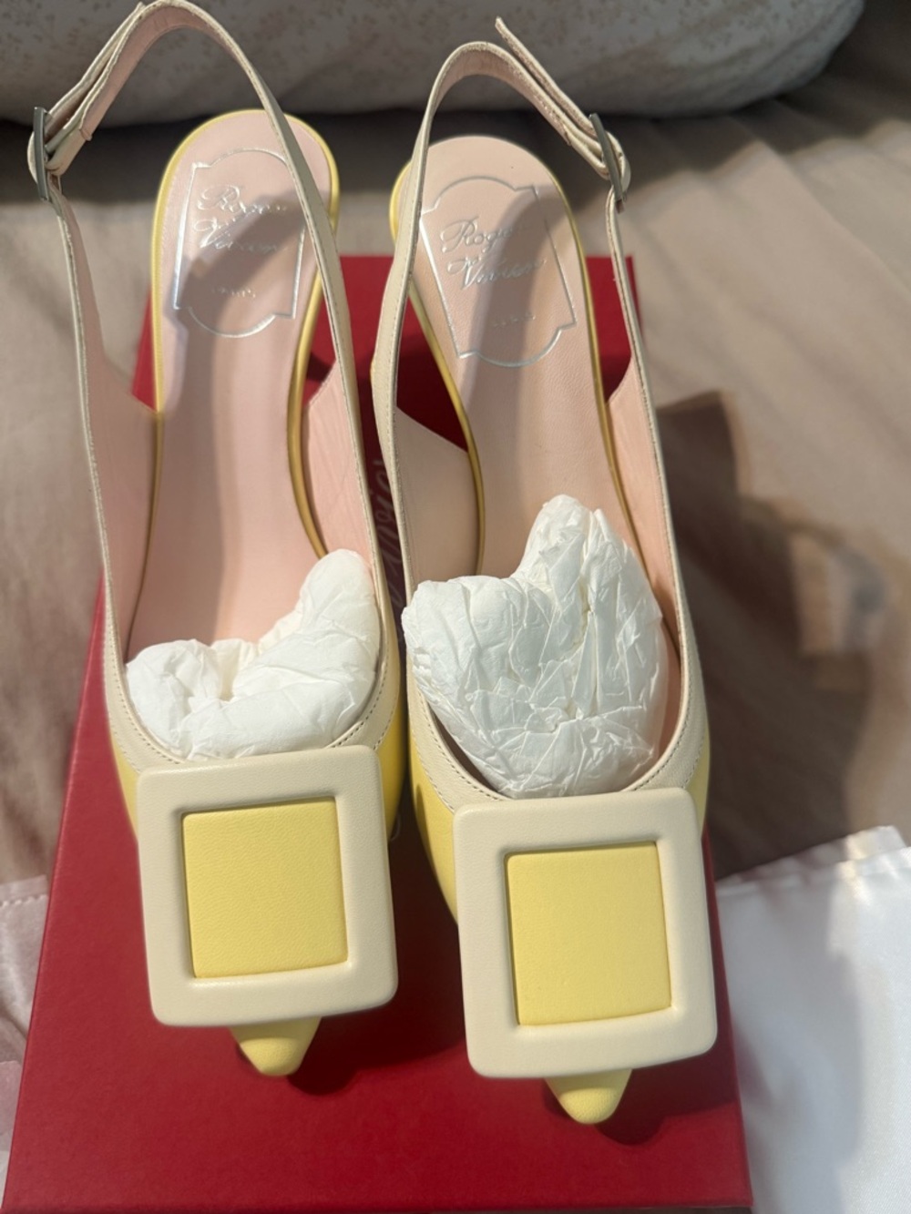 Roger Vivier Cream and Yellow Leather Slingback pumps. Used 1 time